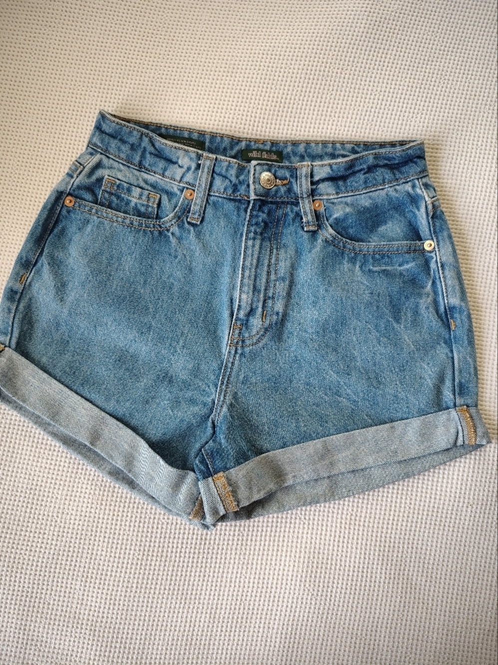 wild fable Blue Rolled-Hem Denim Shorts Size 00/ 24 R